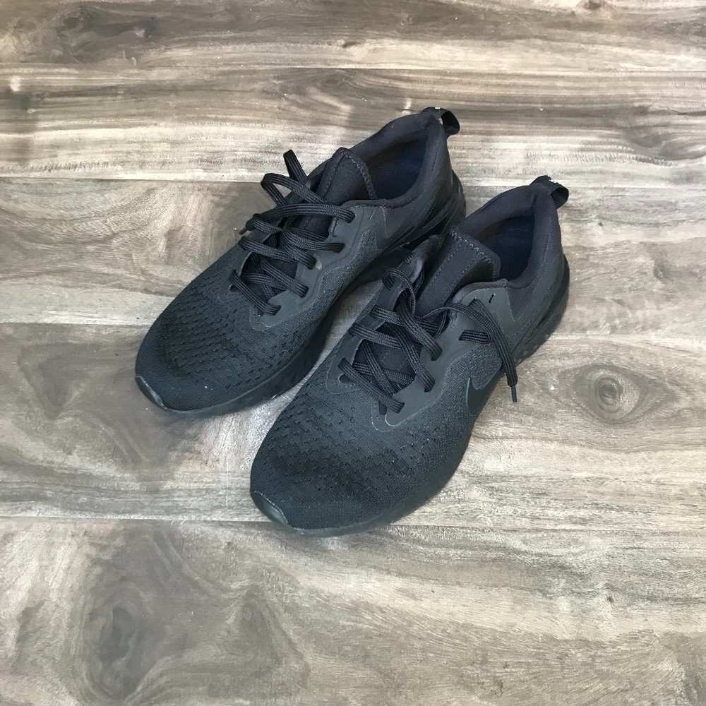 a09820 nike